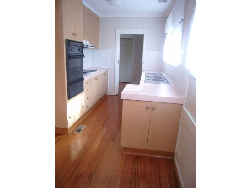 2 Amaroo Court, Burwood East VIC 3151