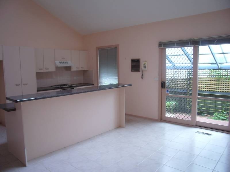 1/35 Summerhill Road, Glen Iris VIC 3146