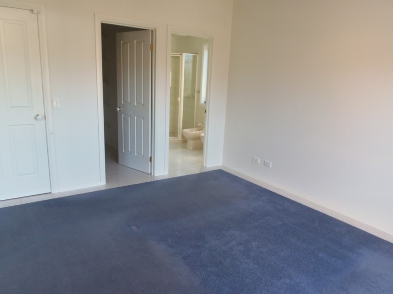 3/20 Van Ness Avenue, Glen Iris VIC 3146