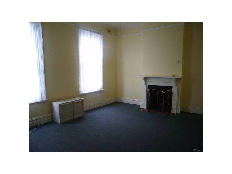 Burke Rd, Camberwell VIC 3124