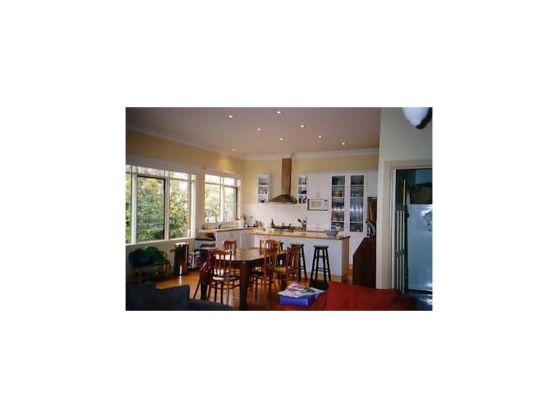 33 Staughton Road, Glen Iris VIC 3146