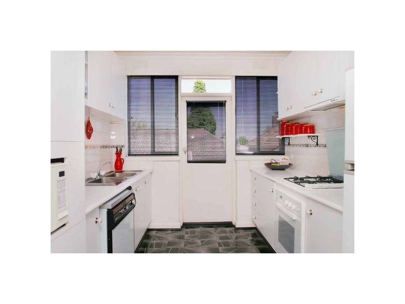 6/296 Warrigal Road, Glen Iris VIC 3146