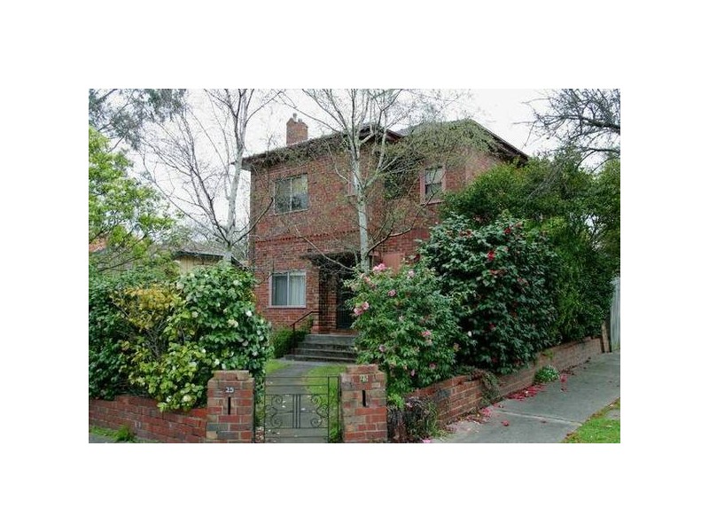 2/25 Union Road, Surrey Hills VIC 3127