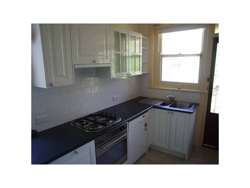 2/25 Union Road, Surrey Hills VIC 3127