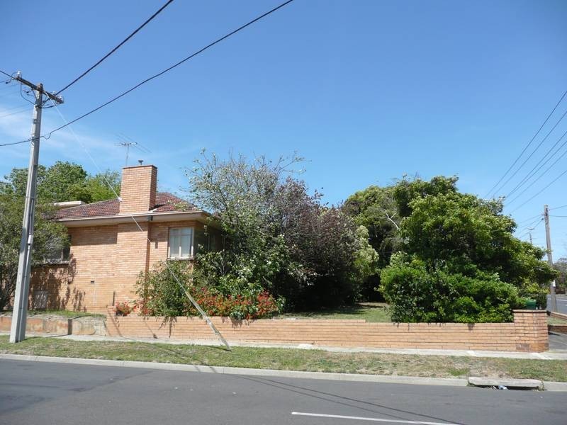 1/241 Warrigal Road, Burwood VIC 3125