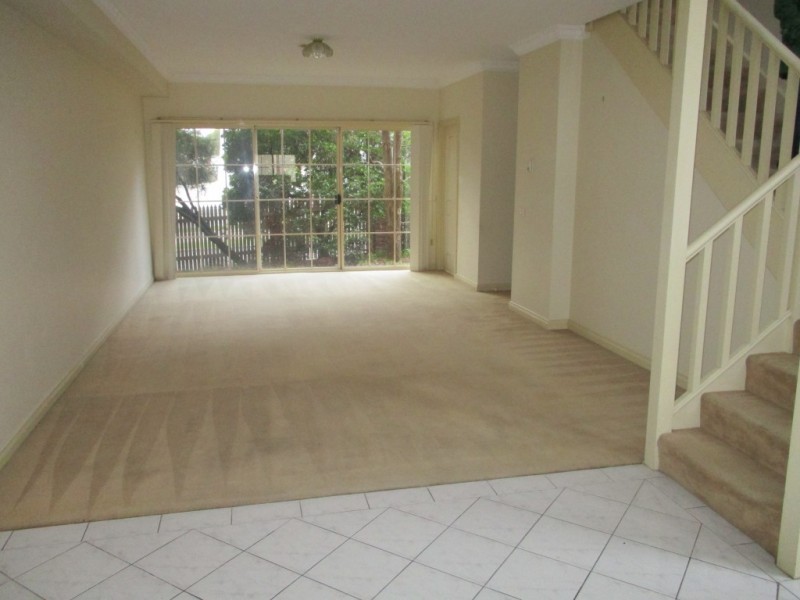 2/220 Burwood Highway, Burwood VIC 3125