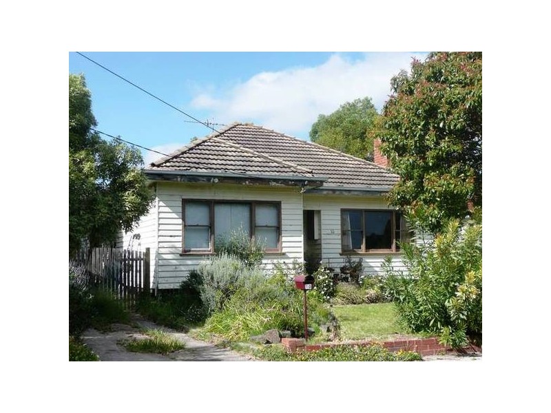 10 Carmody Street, Burwood VIC 3125