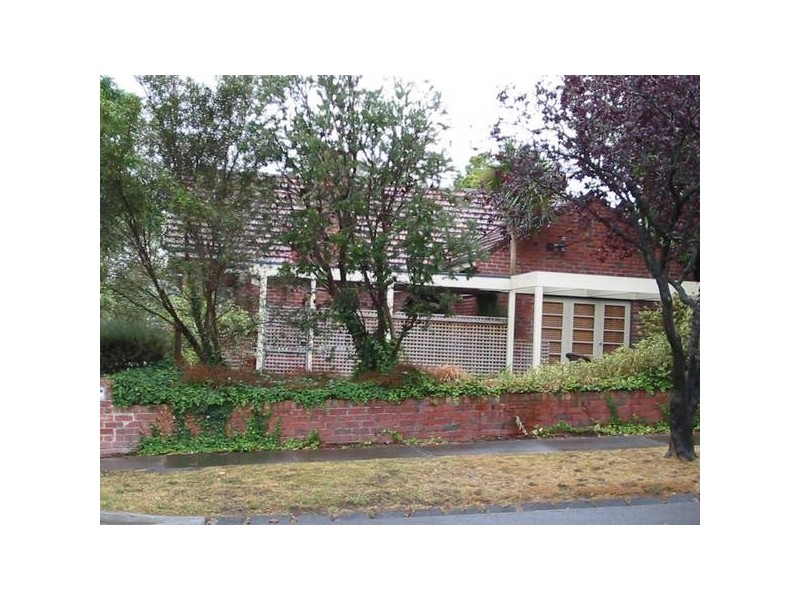 1/9 St Georges Crescent, Ashburton VIC 3147