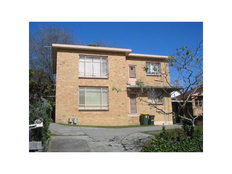 3/241 Warrigal Road, Burwood VIC 3125