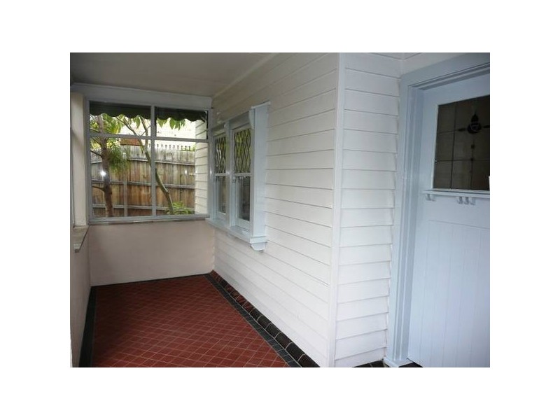 13 Van Ness Ave, Glen Iris VIC 3146