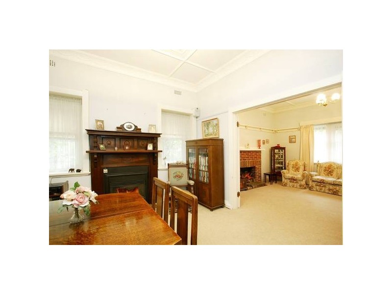 11 Amelia Street, Camberwell VIC 3124