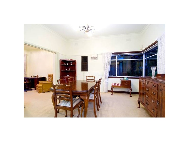 3 Chaleyer Street, Glen Iris VIC 3146