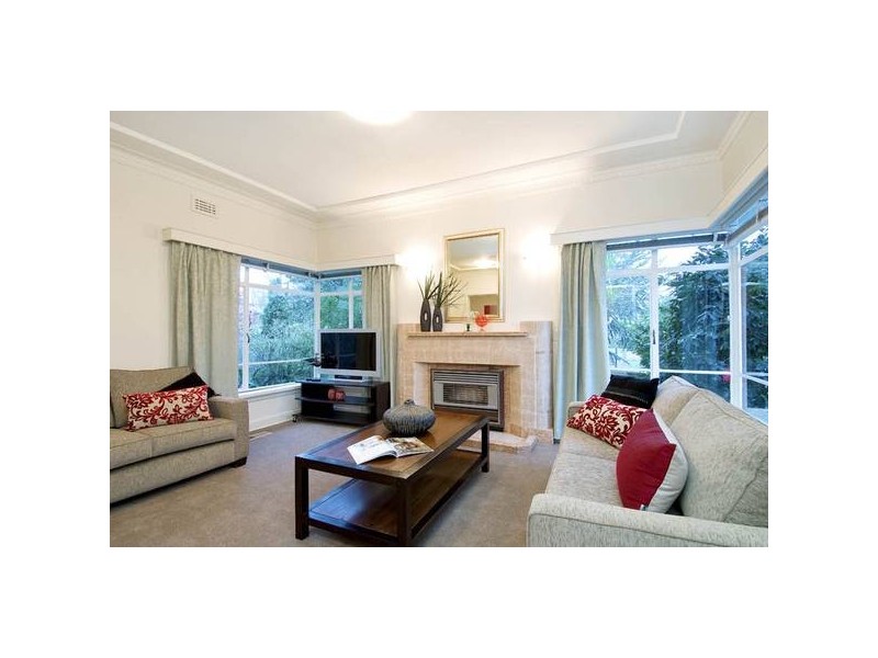 18 Malvern Avenue, Glen Iris VIC 3146
