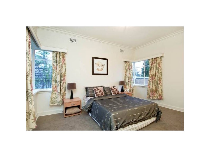 18 Malvern Avenue, Glen Iris VIC 3146
