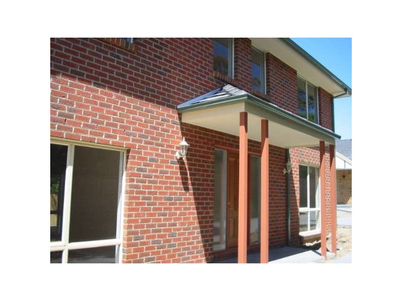 2/20 Van Ness Avenue, Glen Iris VIC 3146