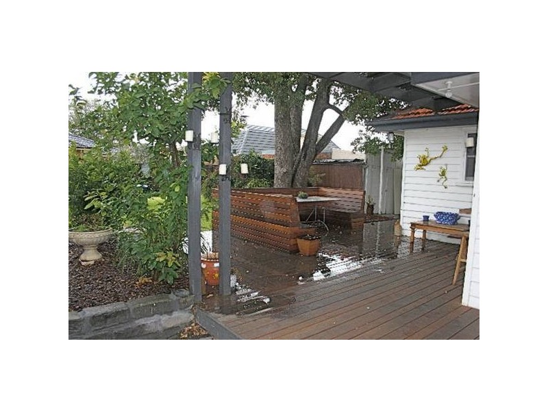 5 Douglas Street, Ashwood VIC 3147