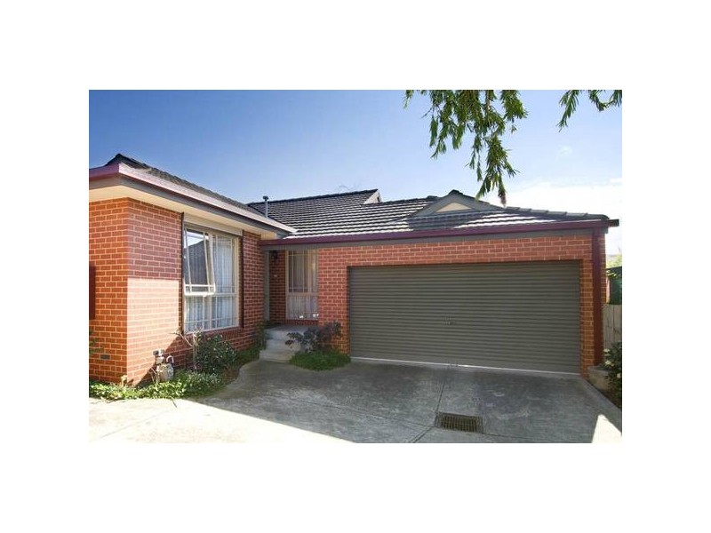 2/9 Church Street, Burwood VIC 3125