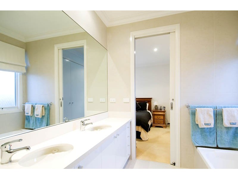 1/9 Maverston Street, Glen Iris VIC 3146