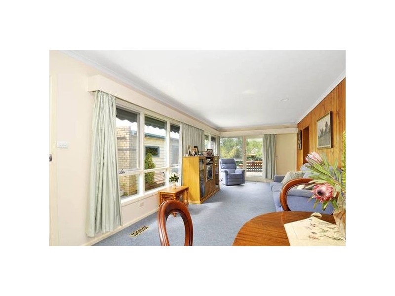 62 Roslyn Street, Burwood VIC 3125