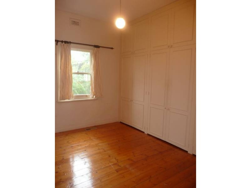 15 Park Crescent, Kew VIC 3101