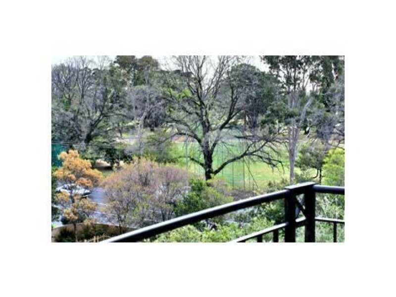 407/26 Queens Road, Melbourne VIC 3000