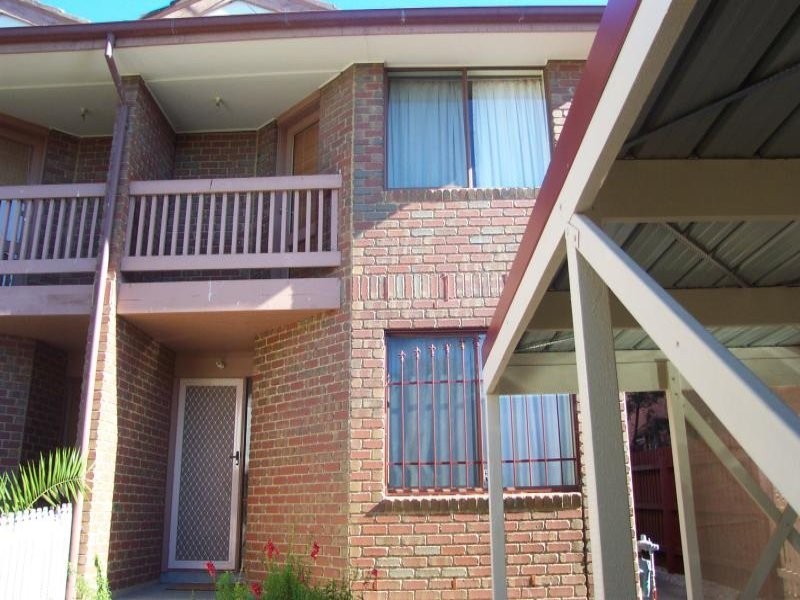 12 Jamieson Avenue, Footscray VIC 3011