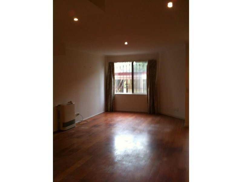 12 Jamieson Avenue, Footscray VIC 3011