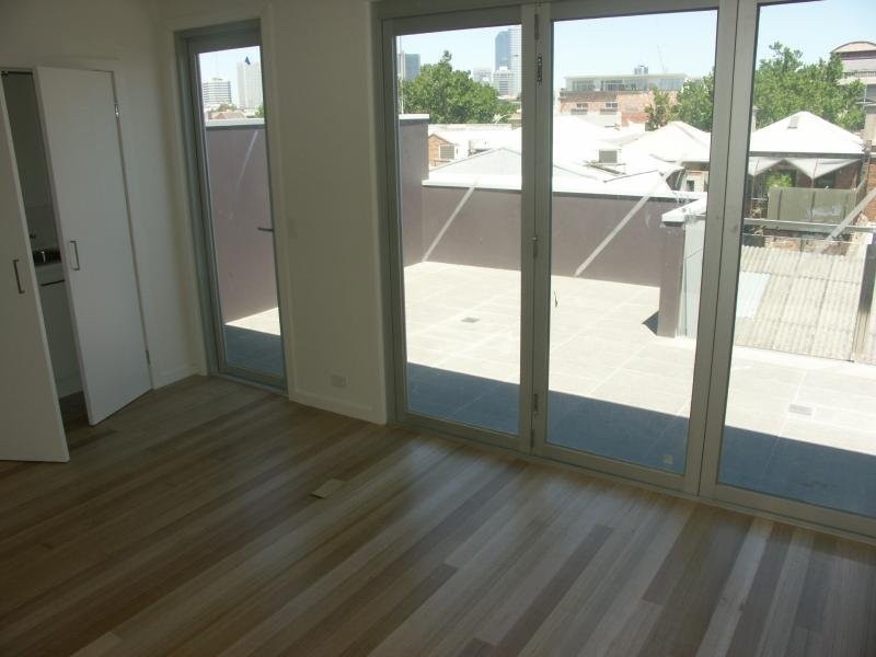 3/12 Lancashire Lane, North Melbourne VIC 3051