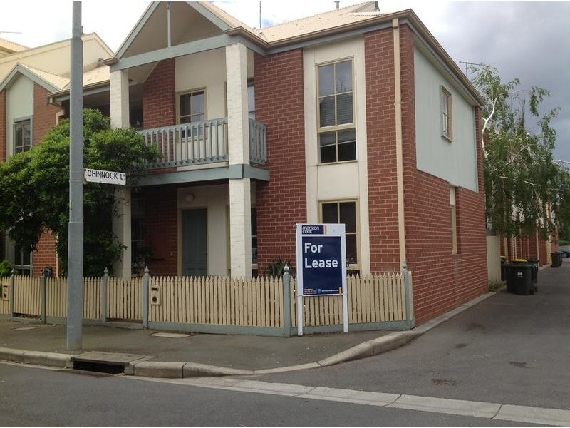 12 Neale Street, Kensington VIC 3031