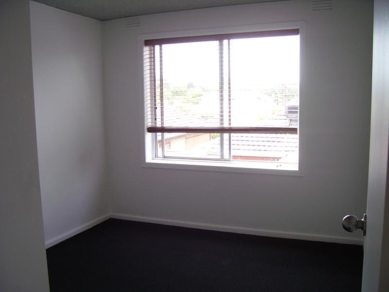 2/39 Dover Street, Flemington VIC 3031