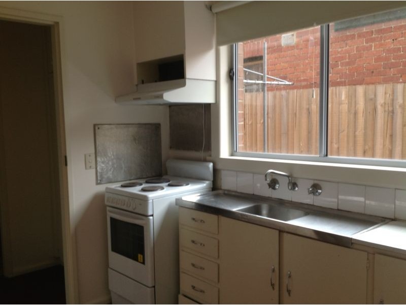3/7 Oak Street, Flemington VIC 3031