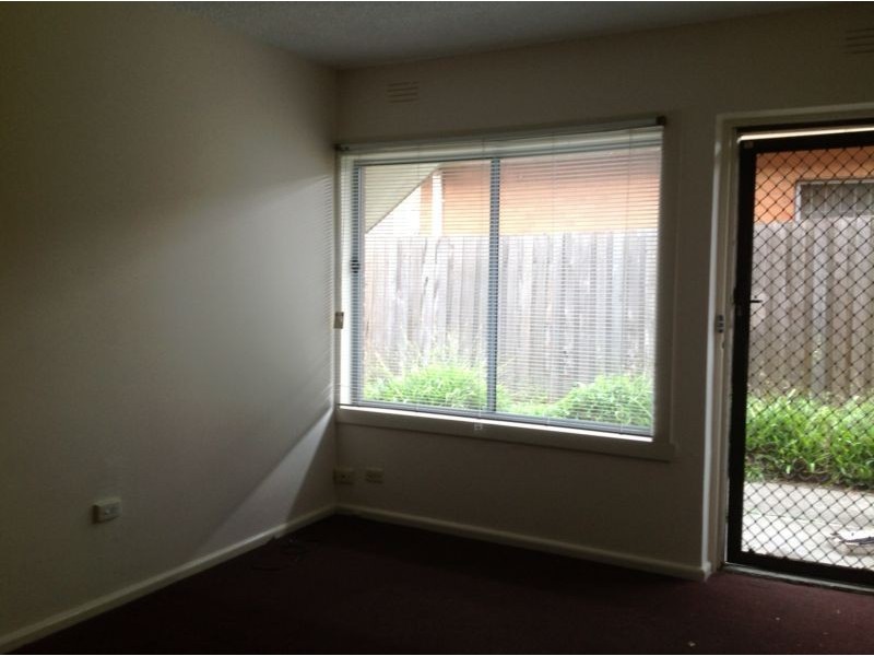 3/7 Oak Street, Flemington VIC 3031