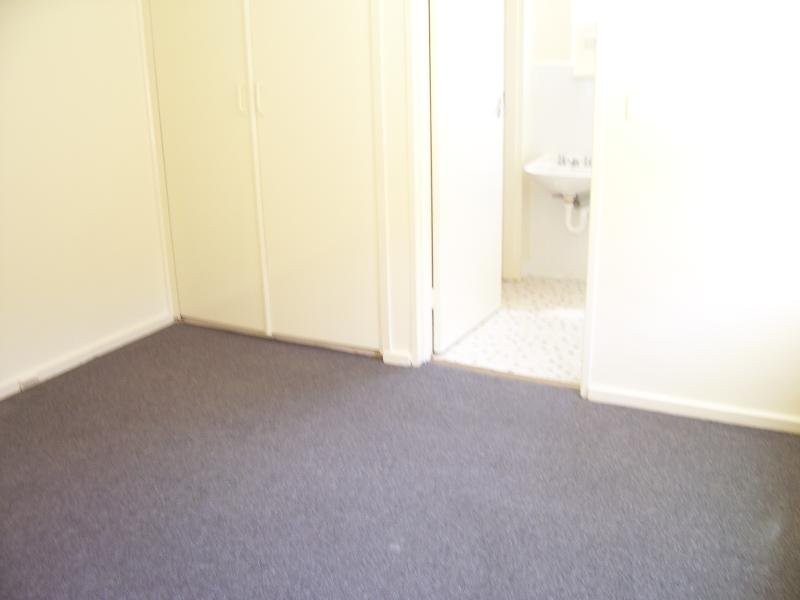 3/8 Nottingham Street, Kensington VIC 3031