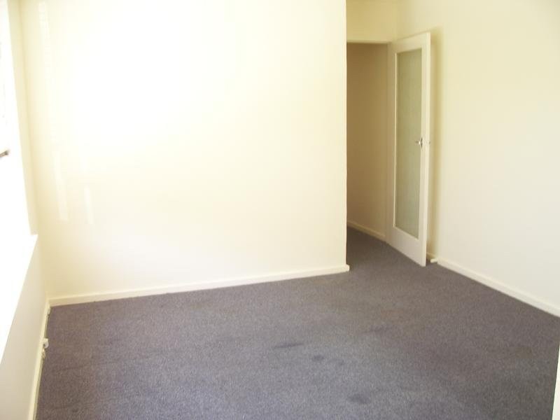 3/8 Nottingham Street, Kensington VIC 3031