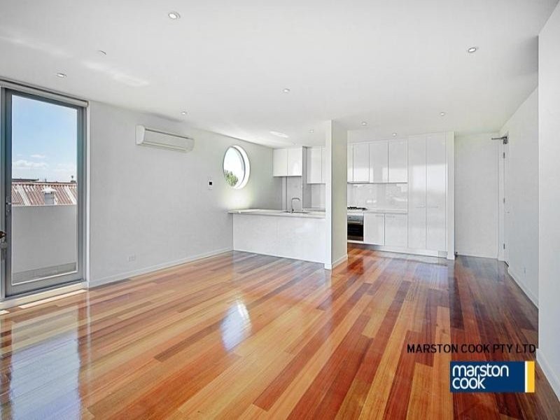 11/30-34 Napier Street, Essendon VIC 3040