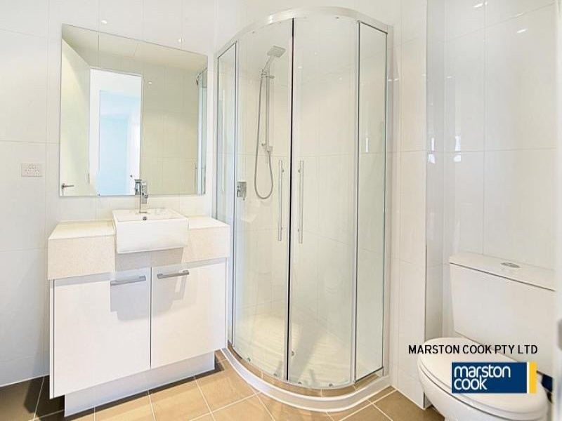 11/30-34 Napier Street, Essendon VIC 3040