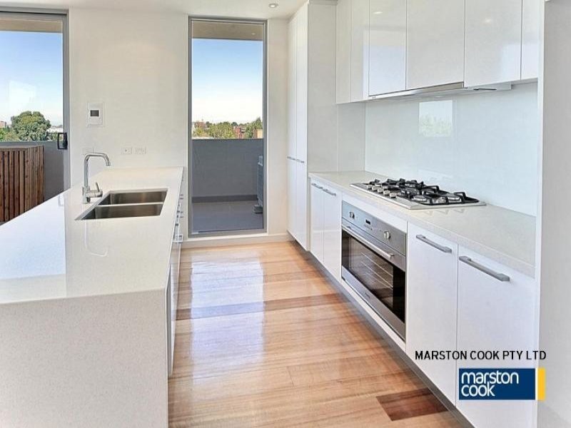 8/32 Napier Street, Essendon VIC 3040