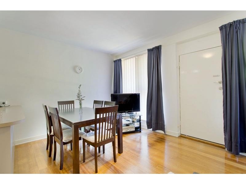 1/95 Victoria Street, Flemington VIC 3031