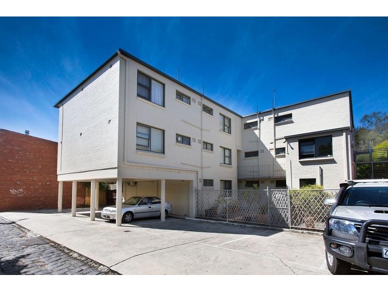 1/95 Victoria Street, Flemington VIC 3031