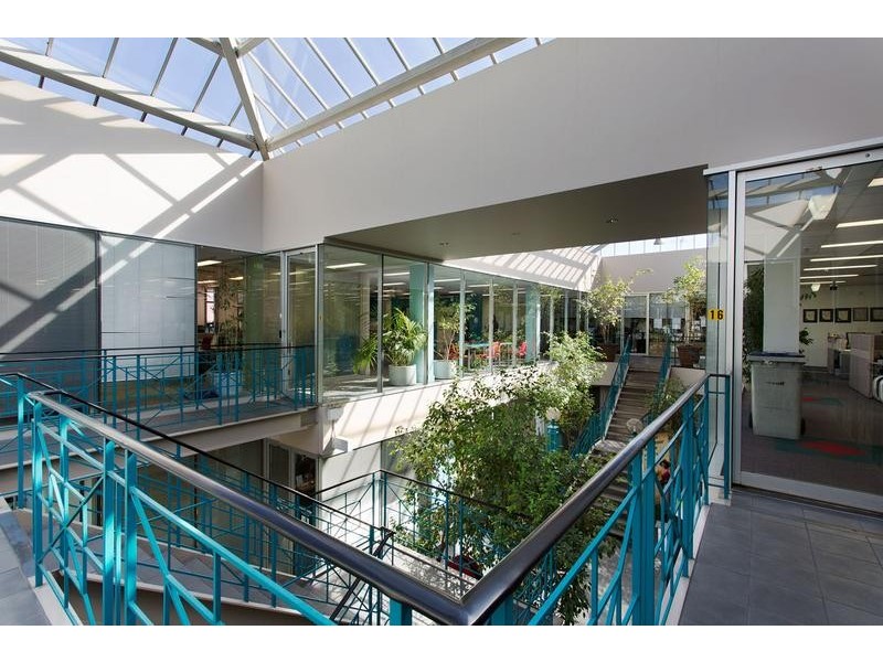 2/121 Cardigan Street, Carlton VIC 3053