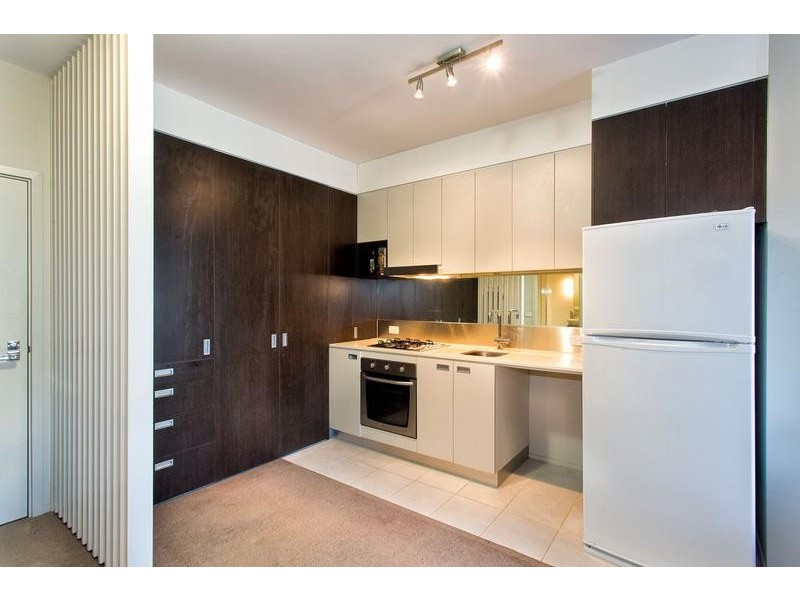 304/88 Altona Street, Kensington VIC 3031