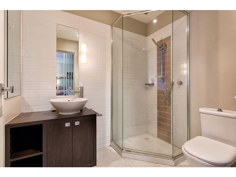 304/88 Altona Street, Kensington VIC 3031