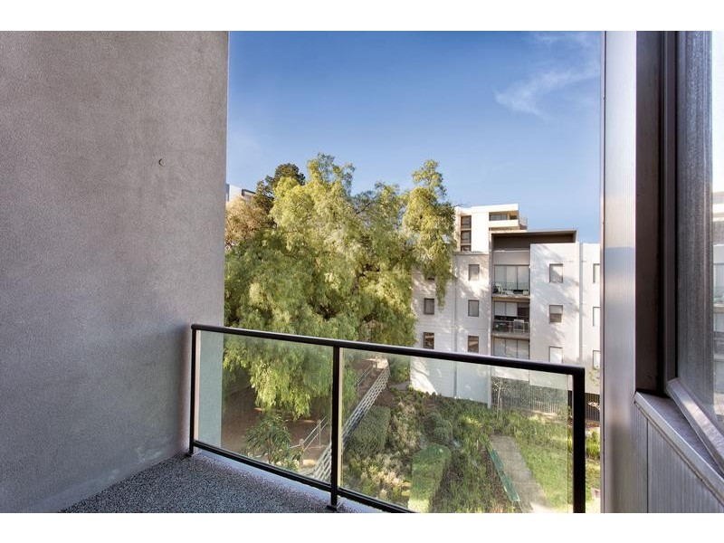 304/88 Altona Street, Kensington VIC 3031