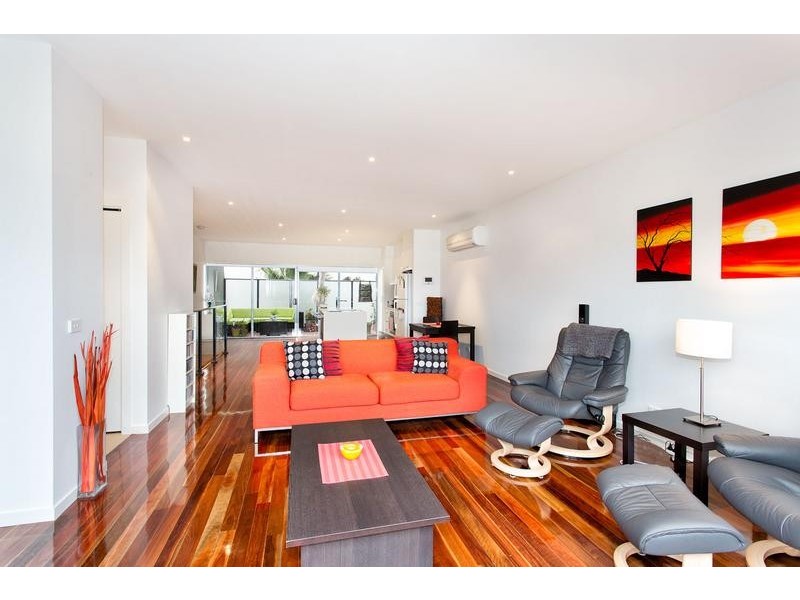 3/3 Sturt Street, Essendon VIC 3040