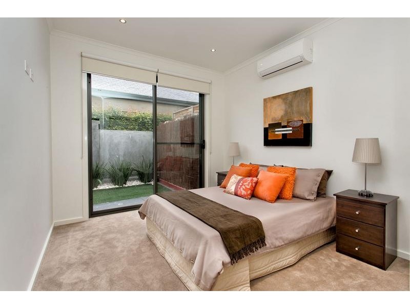 1a St Kinnord Street, Aberfeldie VIC 3040