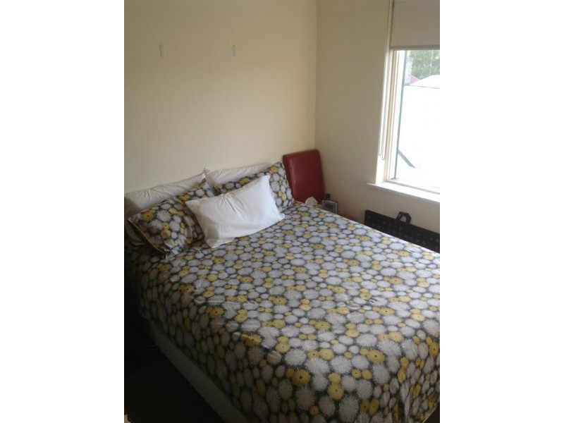 8/70 Edinburgh Street, Flemington VIC 3031