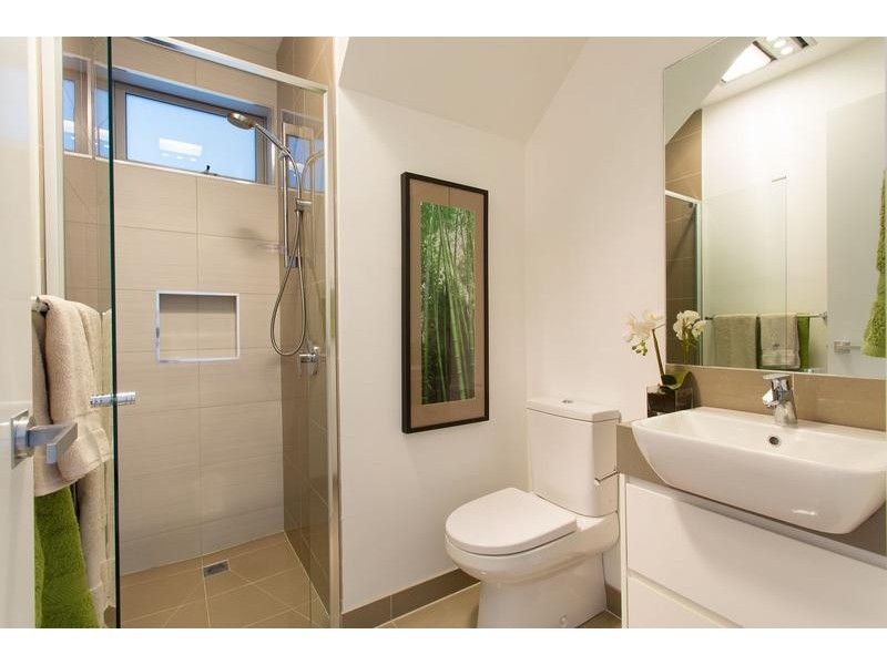 4 Waltham Street, Flemington VIC 3031