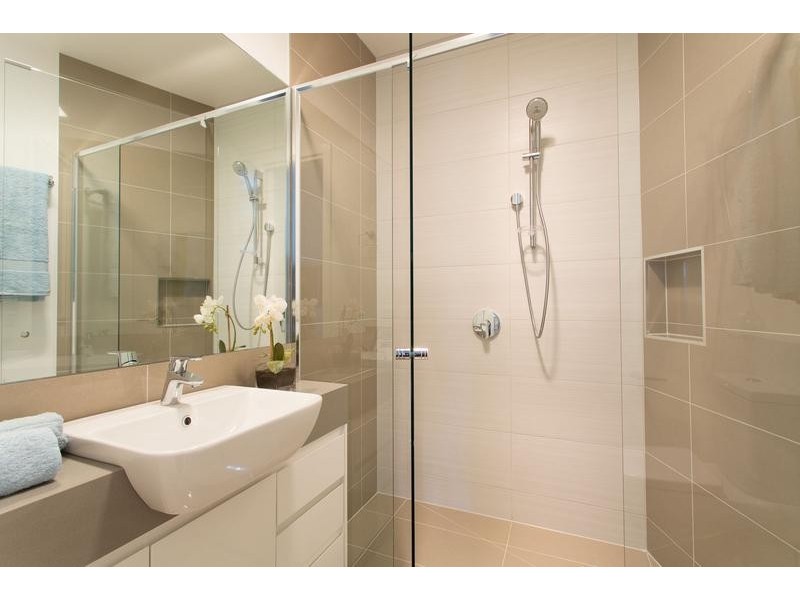 4 Waltham Street, Flemington VIC 3031