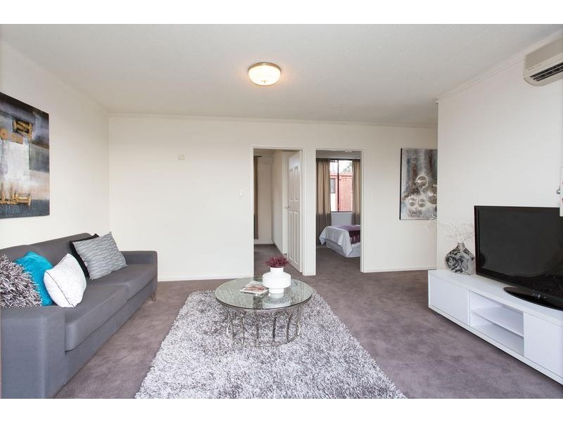 9/121 Wellington Street, Flemington VIC 3031