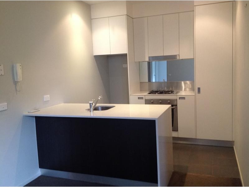 105/86 Altona Street, Kensington VIC 3031